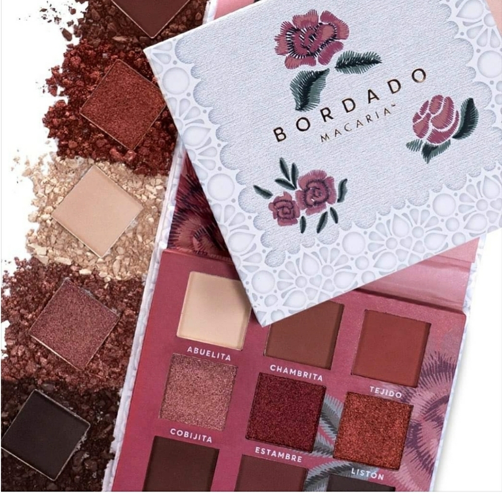 BORDADO EYESHADOW  PALETTE